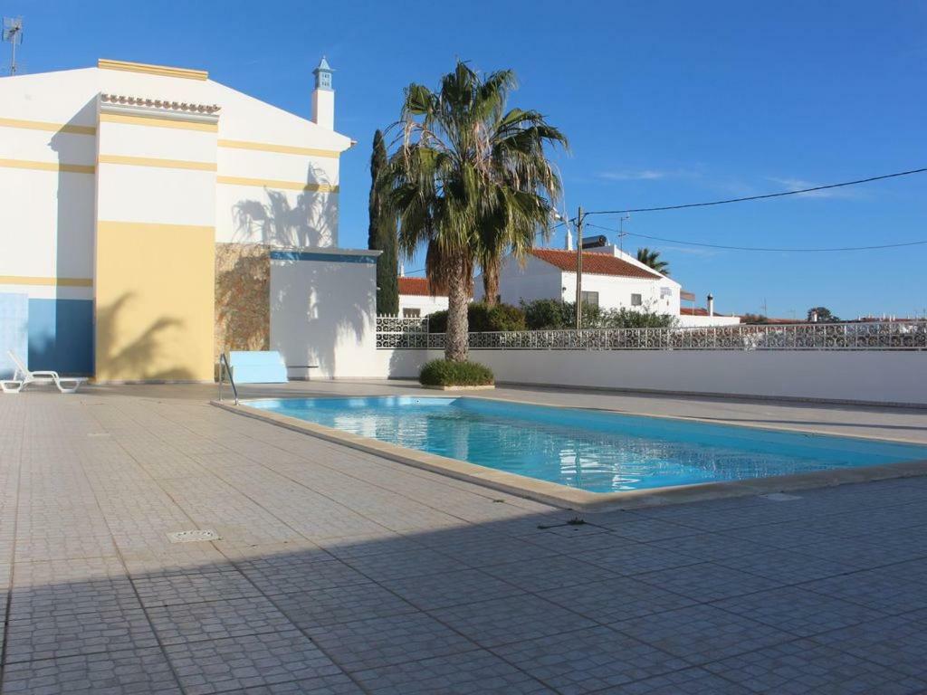 Europa House * Manta Rota